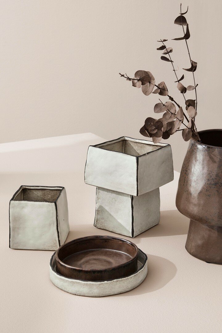 VASO NIKOS QUADRATO ALTO BIANCO H25